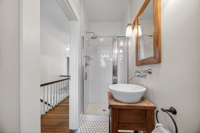 4940 WOLF Road, Erie, PA 16505