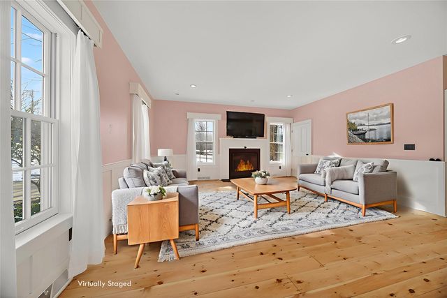 4940 WOLF Road, Erie, PA 16505