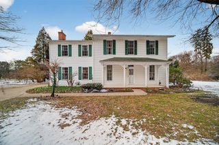 4940 WOLF Road, Erie, PA 16505