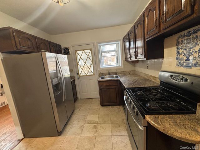 202-03 56 Avenue, Bayside, NY 11364