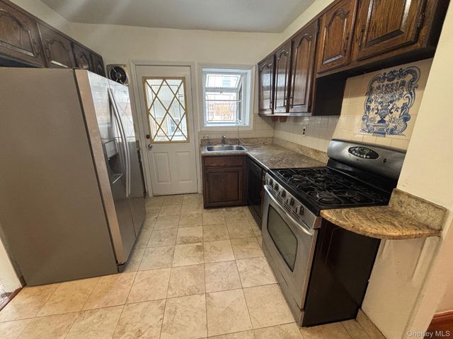 202-03 56 Avenue, Bayside, NY 11364