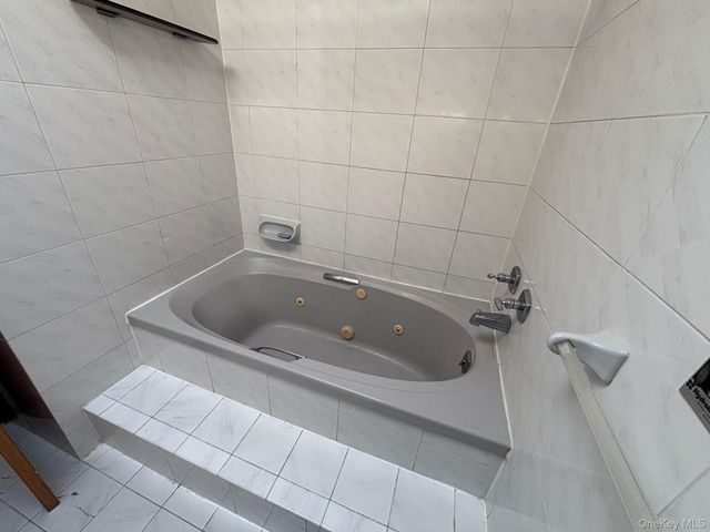 202-03 56 Avenue, Bayside, NY 11364