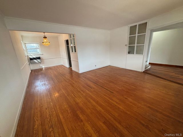 202-03 56 Avenue, Bayside, NY 11364