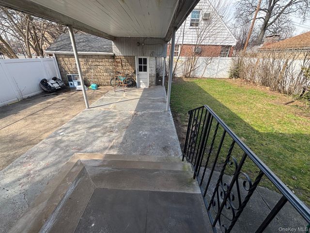 202-03 56 Avenue, Bayside, NY 11364