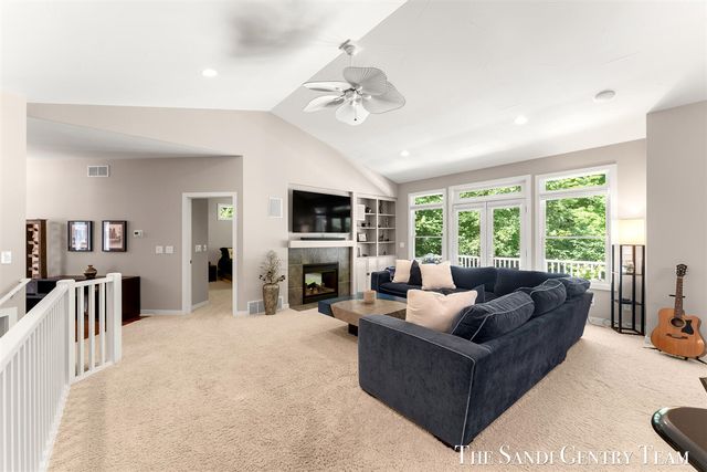 16300 Riverdale Court 38, Spring Lake, MI 49456