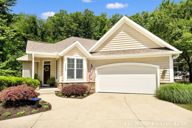 16300 Riverdale Court 38, Spring Lake, MI 49456