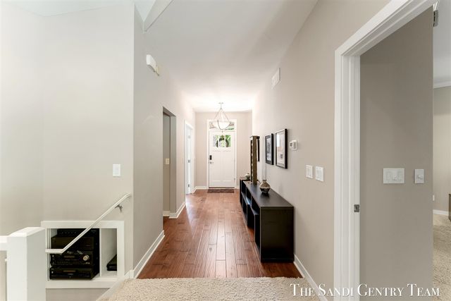 16300 Riverdale Court 38, Spring Lake, MI 49456