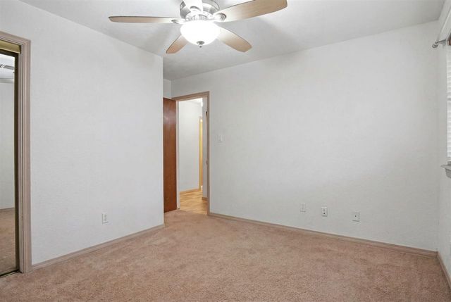 416 NW Woodland Dr, Lawton, OK 73505