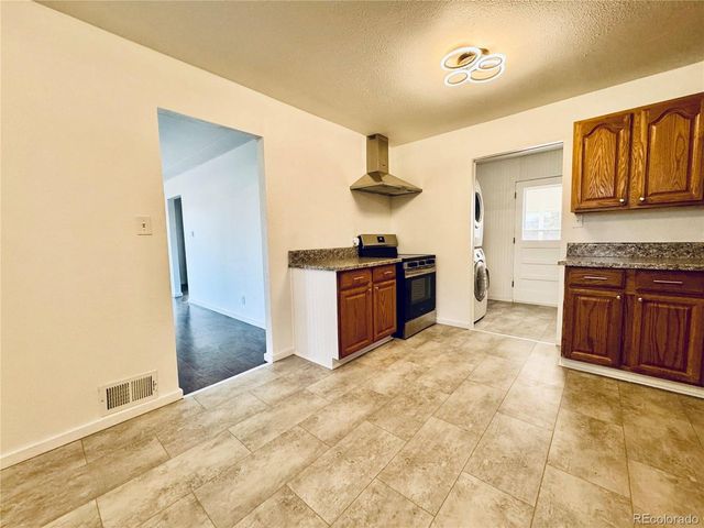 6920 Birch St, Commerce City, CO 80022