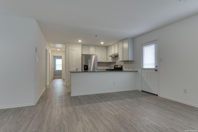 3614 Millbrook, San Antonio, TX 78245