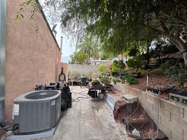 5131 San Rafael Avenue, Los Angeles, CA 90042