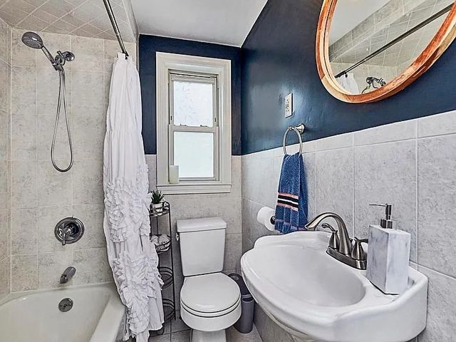 97 Magoun Ave 97, Medford, MA 02155