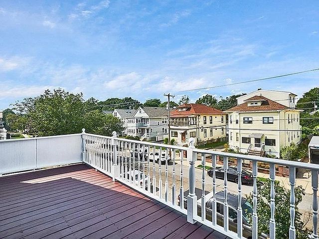 97 Magoun Ave 97, Medford, MA 02155