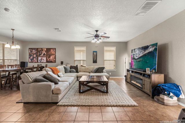 8018 Cooper Pass, San Antonio, TX 78255