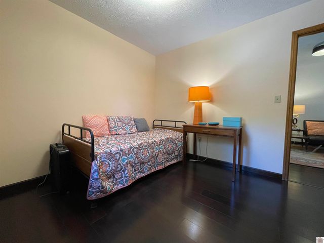 262 Jeopardy Ln # 7, Cadiz, KY 42211