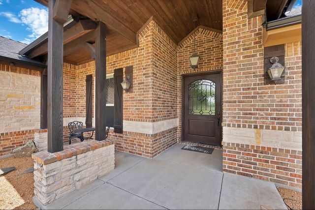 411 N Oak Branch Rd, Waxahachie, TX 75167
