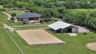411 N Oak Branch Rd, Waxahachie, TX 75167