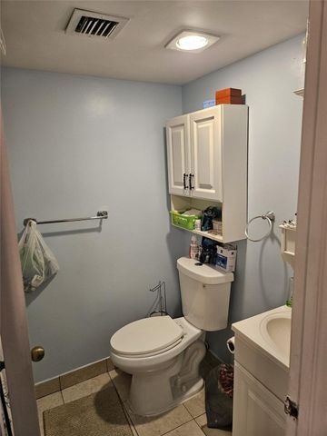 3048 E Sunrise Lakes Drive 316, Sunrise, FL 33322