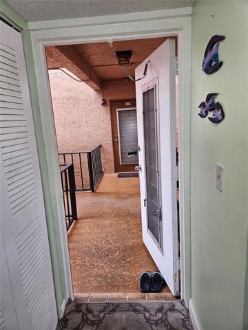 3048 E Sunrise Lakes Drive 316, Sunrise, FL 33322