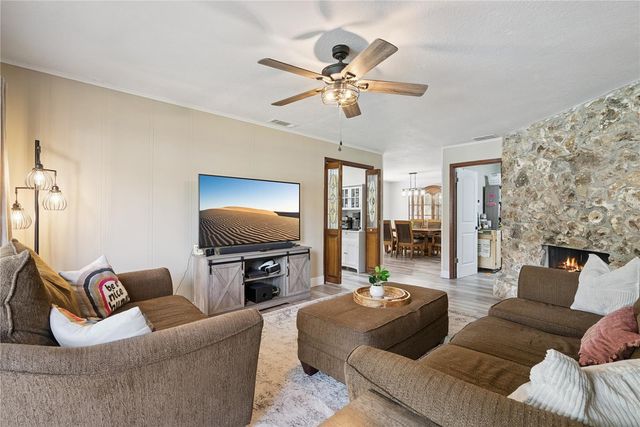 306 HICKORY DRIVE, Longwood, FL 32779