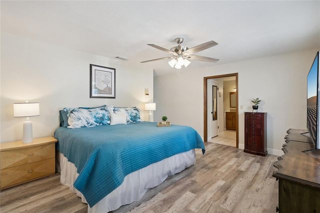 306 HICKORY DRIVE, Longwood, FL 32779