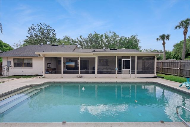 306 HICKORY DRIVE, Longwood, FL 32779