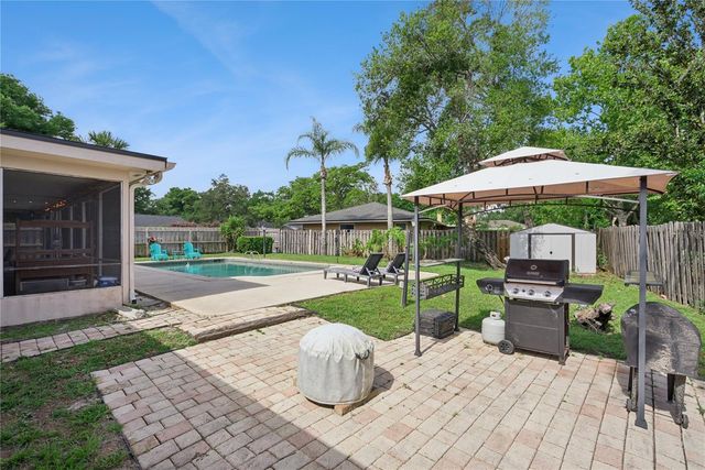 306 HICKORY DRIVE, Longwood, FL 32779