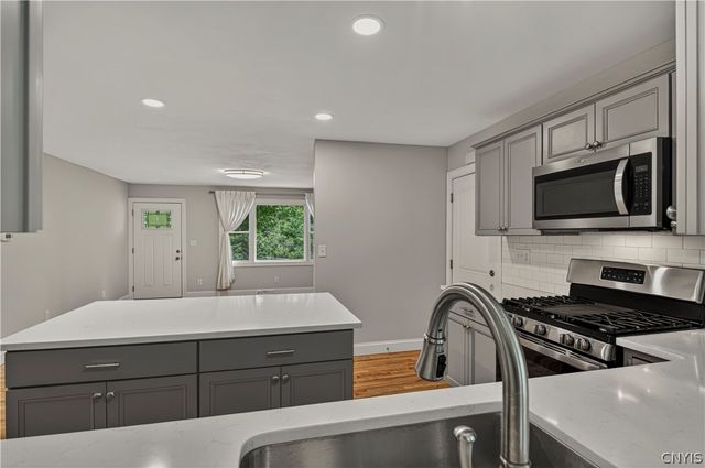 3299 Mohawk Street, New Hartford, NY 13413