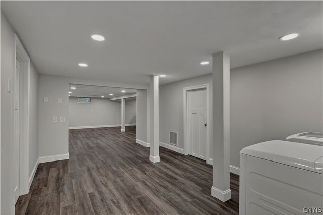 3299 Mohawk Street, New Hartford, NY 13413