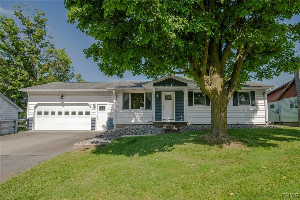 3299 Mohawk Street, New Hartford, NY 13413