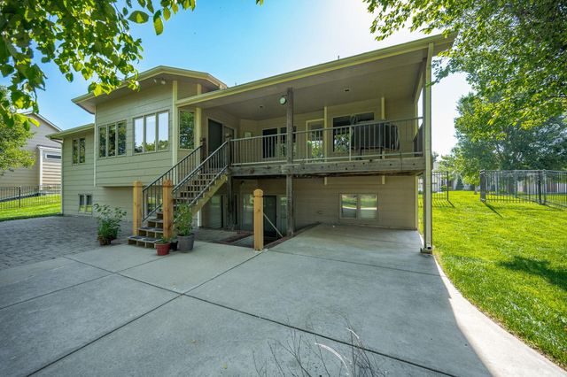 3315 N Den Hollow Cir, Wichita, KS 67205
