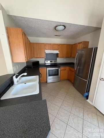 3065 Parade Lane SW 121, Concord, NC 28025