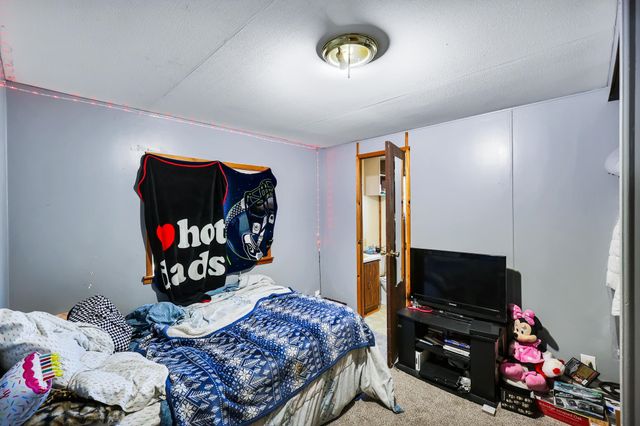 40414 N Newporty #40 Hwy, Elk, WA 99009