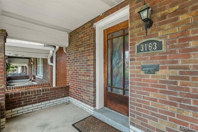 3163 Hampton Avenue, St Louis, MO 63139