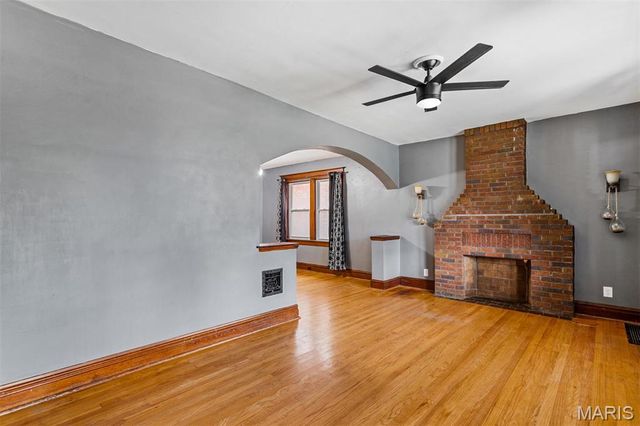 3163 Hampton Avenue, St Louis, MO 63139