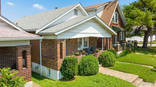 3163 Hampton Avenue, St Louis, MO 63139