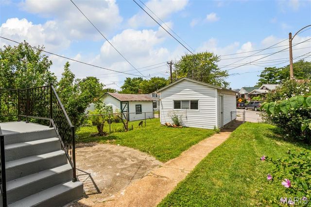 3163 Hampton Avenue, St Louis, MO 63139
