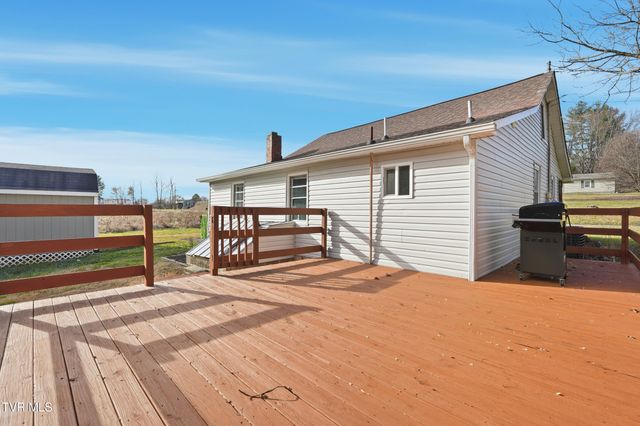 1252 Old Jonesboro Road, Bristol, TN 37620