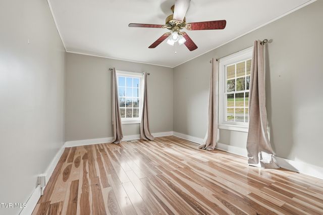 1252 Old Jonesboro Road, Bristol, TN 37620