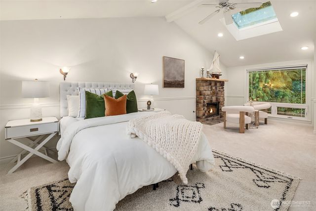 17226 SE 40th Place, Bellevue, WA 98008