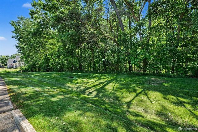 00 Deer Ridge Trail, Holly, MI 48442