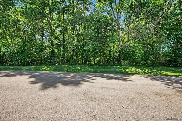 00 Deer Ridge Trail, Holly, MI 48442