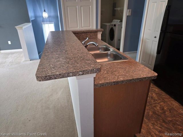 29949 Fox Run Circle, Warren, MI 48092