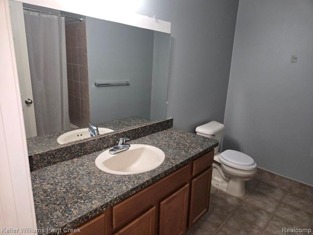 29949 Fox Run Circle, Warren, MI 48092