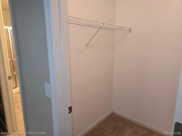 29949 Fox Run Circle, Warren, MI 48092