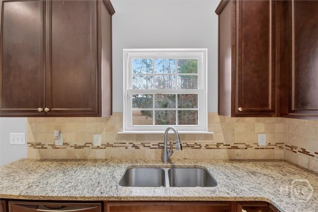 140 Mosswood Drive, Savannah, GA 31405