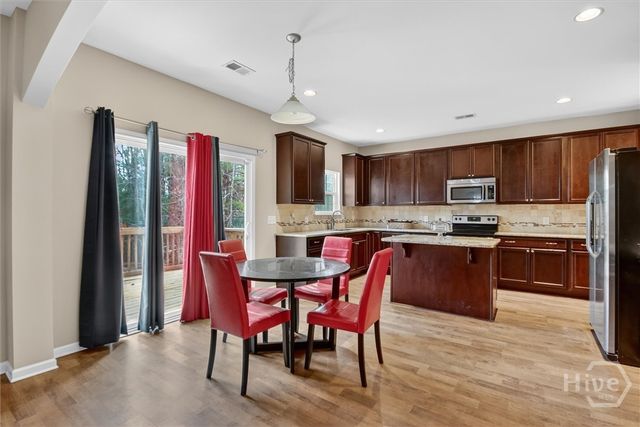 140 Mosswood Drive, Savannah, GA 31405