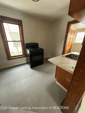 1019 Daleford Avenue, Lansing, MI 48915