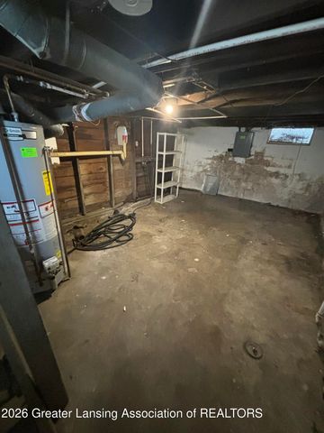 1019 Daleford Avenue, Lansing, MI 48915