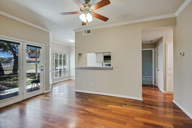 3840 Far West BLVD 103, Austin, TX 78731